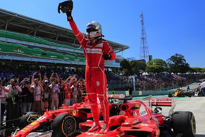 乐鱼app-关于迈凯伦鏖战哈斯车队，塞恩斯扛起全队的信息